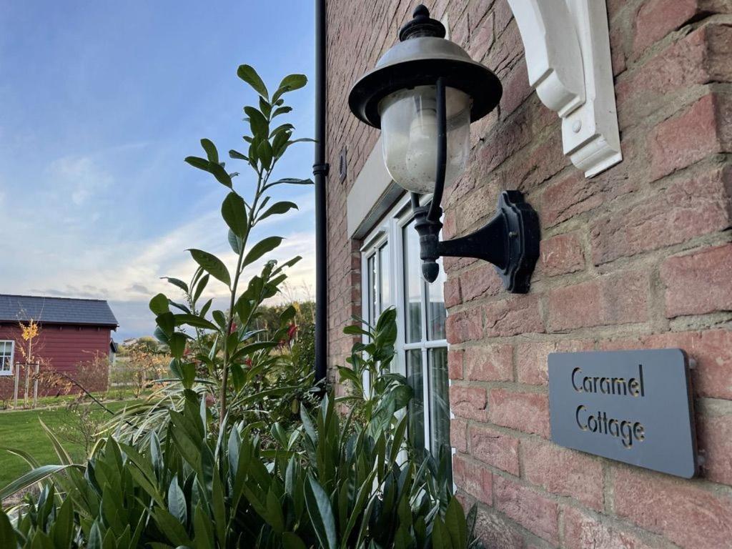 Caramel Cottage At The Bay Filey, Sleeps 6, 2 Dogs Welcome For Free Too Luaran gambar