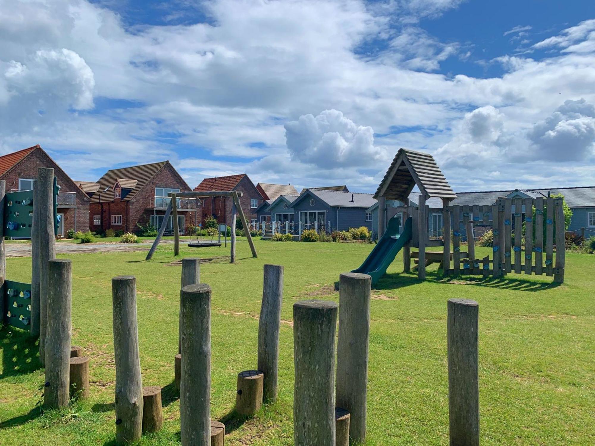 Caramel Cottage At The Bay Filey, Sleeps 6, 2 Dogs Welcome For Free Too Luaran gambar